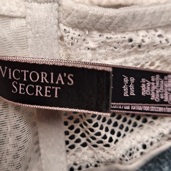 Victoria secret 34C very sexy Lace push up bra front close racerback white cream - Picture 5 of 6